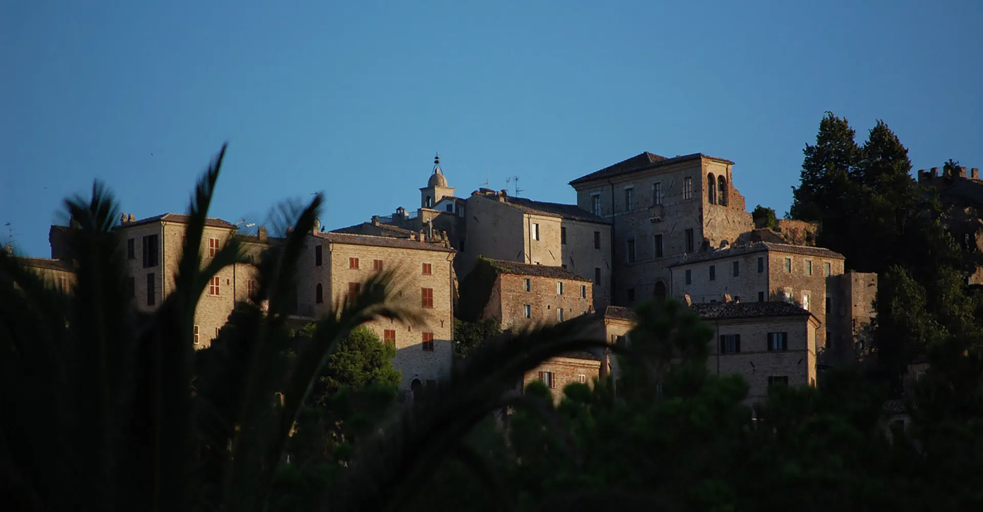 Apppartamenti al Ninfeo - Appartamenti Cupra - a ridosso della collina dei Pignotti